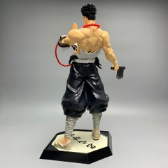 Mô Hình Nham Trụ - Cao 33cm - nặng 600gram - Phụ Kiện : 1 vòng + 1 rìu - Kimetsu No Yaiba - Có Hộp Màu - N4-K3-BL1 - N1-K20-T1-S2