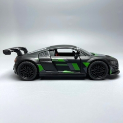 Mô Hình xe Audi màu Đen xanh - tỉ lệ 1:36 Hợp kim có thể mở cửa - bánh sau chạy cót- Dài 12cm - rộng 5cm - cao 4cm nặng : 200gram - FULL BOX : box màu - SKU : oto39 - K63-T1-S6