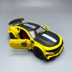 Mô Hình xe Chevrolet màu vàng tỉ lệ 1:36 Hợp kim có thể mở cửa - bánh sau chạy cót - Dài 12cm - rộng 5cm - cao 4cm nặng : 200gram - FULL BOX : box màu n3-k9-t1-s4