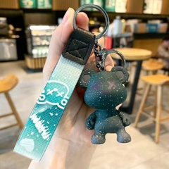 Móc khóa gấu Bearbrick màu Xanh lá - Dây móc dài : 11cm - mô hình gấu Bearbrick Cao : 5.5cm - Nặng 50gram - No Box : Bọc túi OPP - N3-K13-T2-S1
