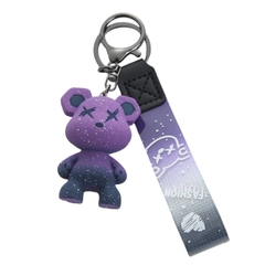 Móc khóa gấu Bearbrick màu Tím - Dây móc dài : 11cm - mô hình gấu Bearbrick Cao : 5.5cm - Nặng 50gram - No Box - SKU: moc15 - (Vat: 88223-7)