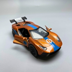 Mô Hình xe Ferrari màu Nâu - tỉ lệ 1:36 Hợp kim có thể mở cửa - bánh sau chạy cót - Dài 12cm - rộng 5cm - cao 4cm nặng : 200gram - FULL BOX : box màu - SKU : oto46 - N3-K9-T3-S3