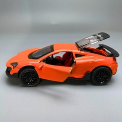 Mô Hình xe mclaren màu cam - tỉ lệ 1:36 Hợp kim có thể mở cửa - bánh sau chạy cót - Dài 12cm - rộng 5cm - cao 3.5cm - nặng : 200gram - FULL BOX : box màu n3-k11-t3-s3