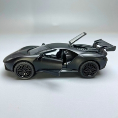 Mô Hình xe Ferrari màu đen - tỉ lệ 1:36 Hợp kim có thể mở cửa - bánh sau chạy cót - Dài 12cm - rộng 5cm - cao 3.5cm - nặng : 200gram - FULL BOX : box màu n3-k9-t1-s3