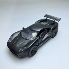 Mô Hình xe Ferrari màu đen - tỉ lệ 1:36 Hợp kim có thể mở cửa - bánh sau chạy cót - Dài 12cm - rộng 5cm - cao 3.5cm - nặng : 200gram - FULL BOX : box màu n3-k9-t1-s3