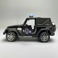 Mô Hình xe JEEP Police màu đen - tỉ lệ 1:36 Hợp kim có thể mở cửa - bánh sau chạy cót - Dài 11cm - rộng 5cm - cao 4cm - nặng : 200gram - FULL BOX : box màu