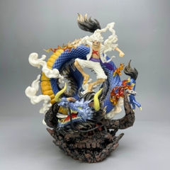Mô Hình OnePiece 2 trong 1 Luffy gear 5 và Zoro enma đại chiến kaido rồng - Cao 20cm - ngang 15cm Nặng tổng thể : 350gram - Phụ kiện : 3 kiếm + 1 đảo đầu lâu + mô hình Luffy và Zoro -no box  N4-k14
