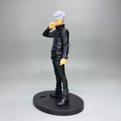 Mô Hình Gojo Satoru quấn khăn trắng - Cao 19cm - nặng 140Gram - Box màu : bọc túi OPP - Figure anime Jujutsu Kaisen