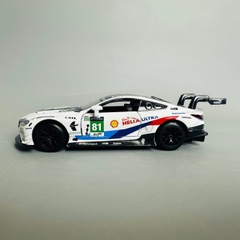 Mô Hình xe bmw sport 81 tỉ lệ 1:32 Hợp kim có thể mở cửa - bánh sau chạy cót - Dài 15cm - rộng 7cm - cao 5cm - nặng : 500gram - FULL BOX : box màu SKU : oto327 - N3-K6-T4-S3