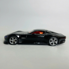 Mô Hình xe mẹc đen tỉ lệ 1:24 Hợp kim có thể mở cửa - bánh sau chạy cót - Dài 20.5cm - rộng 8cm - cao 4cm - nặng : 800gram - FULL BOX : box màu SKU : oto323 -  N3-K8-T2-S3