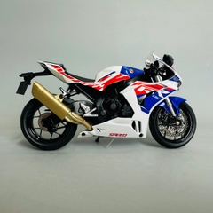 Mô Hình xe máy cbr1000 1:12 xanh đỏ trắng Hợp kim - Có tiếng - đèn pha sáng - Dài 17.5cm - rộng 6cm - cao 10cm - nặng ~ 1000gram - FULL BOX : box màu SKU : oto336 n3-k6-t5-s4