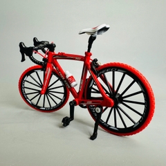 Mô Hình xe đạp đỏ địa hình 1:8 Hợp kim - Dài 19.5cm - rộng 6cm - cao 11.5cm - nặng ~ 500gram - FULL BOX : box màu SKU : oto318 - N3-K12-T4-S1