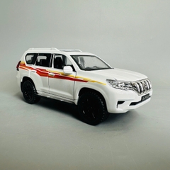 Mô Hình xe fotuner trắng - tỉ lệ 1:32 Hợp kim có thể mở cửa - bánh sau chạy cót - Dài 16cm - rộng 7cm - cao 6cm - nặng : 500gram - FULL BOX : box màu - SKU : oto319 - N3-K12-T1-S2