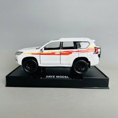 Mô Hình xe fotuner trắng - tỉ lệ 1:32 Hợp kim có thể mở cửa - bánh sau chạy cót - Dài 16cm - rộng 7cm - cao 6cm - nặng : 500gram - FULL BOX : box màu - SKU : oto319 - N3-K12-T1-S2