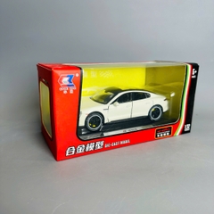 Mô Hình xe poscher taycan trắng tỉ lệ 1:32 Hợp kim có thể mở cửa - bánh sau chạy cót - Dài 15cm - rộng 7cm - cao 5cm - nặng : 500gram - FULL BOX : box màu SKU : oto333 N3-K7-T3-S1