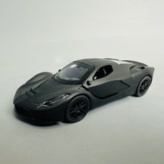Mô Hình xe laferrari xe thể thao đen mới tỉ lệ 1:36 Hợp kim có thể mở cửa - bánh sau chạy cót - Dài 11cm - rộng 5cm - cao 4cm - nặng : 500gram - FULL BOX : box màu SKU : oto345 n3-k11-t1-s4
