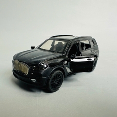 Mô Hình xe bmw đen tỉ lệ 1:43 Hợp kim có thể mở cửa - bánh sau chạy cót - Dài 10.5cm - cao 4cm - nặng 200gram - Figure Oto - FULL BOX : box màu - SKU : oto365