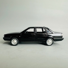 Mô Hình xe Volkwagen Satana đen tỉ lệ 1:24 Hợp kim có thể mở cửa - bánh sau chạy cót - Dài 19cm - cao 5.5cm - nặng 600gram - Figure Oto - FULL BOX : box màu - SKU : oto395 n3-k7-t2-s2