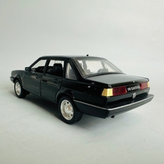 Mô Hình xe Volkwagen Satana đen tỉ lệ 1:24 Hợp kim có thể mở cửa - bánh sau chạy cót - Dài 19cm - cao 5.5cm - nặng 600gram - Figure Oto - FULL BOX : box màu - SKU : oto395 n3-k7-t2-s2