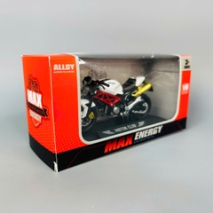 Mô Hình xe máy Trắng Yên Đen Bô Vàng 1:18 Hợp kim - Dài 11cm - rộng 4cm - cao 6.5cm - nặng ~ 300gram - FULL BOX : box màu SKU : oto421 - K70-T1-S10