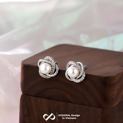 Khuyên tai bạc nữ KYDOPAL hoa cá tính xoắn đính trai nước ngọt tự nhiên nữ tính - PAL9C3K8