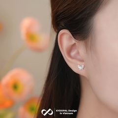Khuyên tai bạc nữ KYDOPAL cánh hồ điệp đôi cách điệu viền hạt chốt ren bi xinh xắn - PAL9C11K2