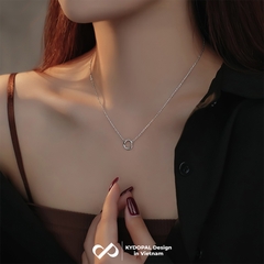 Dây chuyền bạc nữ KYDOPAL mặt tròn cá tính thân uốn đính đá trang sức bạc cao cấp - PAL9C8C1