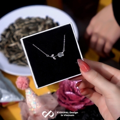 Dây chuyền bạc nữ KYDOPAL vòng cổ cá tính cánh hoa hồng nữ tính trang sức bạc 925 - PAL9C3C35
