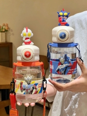 BÌNH NƯỚC ĐI HỌC BÌNH NƯỚC CHO BÉ BÌNH NƯỚC TRITAN ULTRAMAN