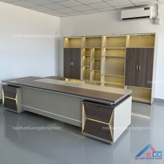 Bàn giám đốc - GĐ 99