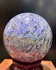 Quả Cầu Đá Sodalite 25cm Sắc Lam Trí Tuệ, Khơi Thông Viễn Cảnh