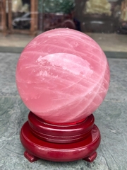 Quả Cầu Thạch Anh Hồng 14,5cm Sắc Hồng Trong Ngọt Ngào, Gắn Kết Nhân Duyên
