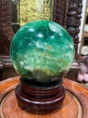 Quả Cầu Đá Fluorite Tinh Thể Tuyết Hoa 16cm Vũ Điệu Băng Tinh, Thăng Hoa Trí Tuệ
