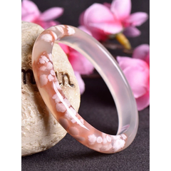 Vòng Mã Não Hoa Anh Đào Bản Hẹ Trong Hợp Mệnh Hoả, Kim, Thổ