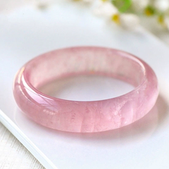 Vòng Tay Thạch Anh Hồng Bản Liền Lắc Tay Phong Thủy Sang Trọng