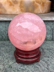 Quả Cầu Thạch Anh Hồng 16.2cm Tình Duyên Viên Mãn, Gắn Kết Quý Nhân