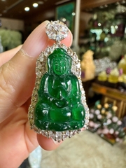 Quan Âm Bồ Tát Ngọc Phỉ Thúy Đế Vương Lục Đại Từ Đại Bi, Gia Trì Hộ Độ