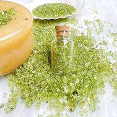 Vụn đá Peridot tự nhiên, đá thanh tẩy, đá phong thủy