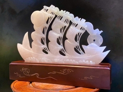 Thuận buồm xuôi gió ngọc onyx hồng