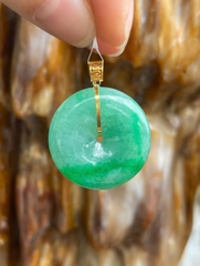 Khấu Bình An Ngọc Phỉ Thúy Xanh Lý Móc Vàng 18K Viên Mãn Phú Quý, Vạn Sự Cát Tường