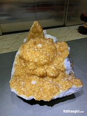 Hàng sưu tầm núi tinh thể thạch anh vàng cộng sinh siêu vip 36cm