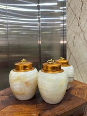 Hũ đựng trà ngọc onyx trắng huyết ngọc 15x10cm