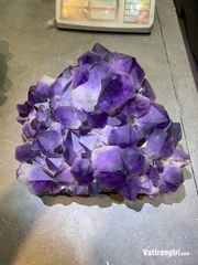 Mâm hoa tinh thể thạch anh tím vip 30cm