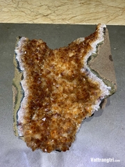 Mầm tinh thể thạch anh vàng nguyên sinh 35cm