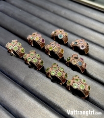 Nhẫn đính đá quý tourmaline gắn trên bạc 925