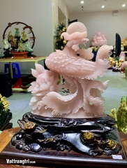 Tác Phẩm Khổng tước mẫu đơn Ngọc thạch anh hồng 27cm