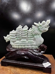 Thuyền rồng thuận buồm xuôi gió ngọc phỉ thuý