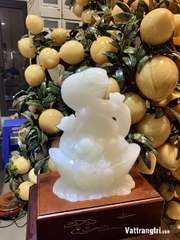 Tượng Ngài Tỵ Phú Quý ngọc onyx trắng 25cm - 12 con giáp