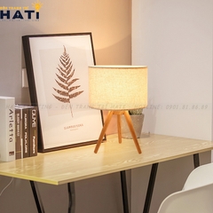Đèn bàn hiện đại Isabela