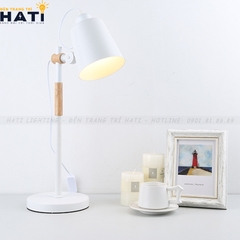 Đèn bàn gỗ hiện đại đọc sách màu trắng